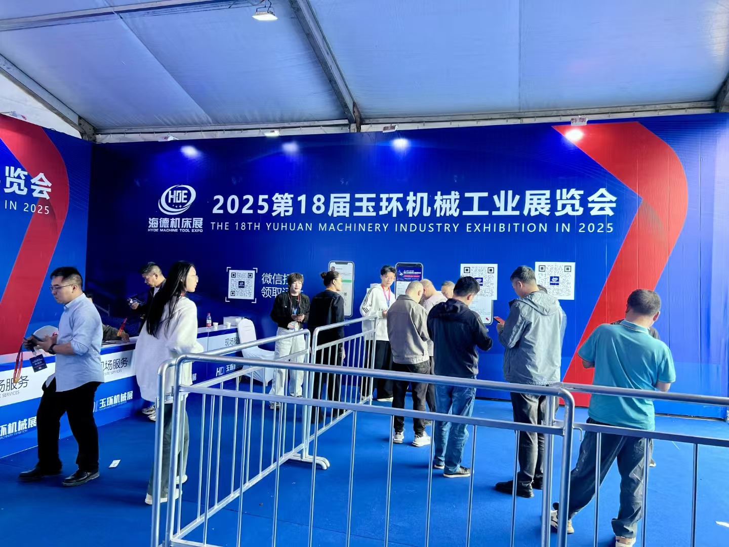 全自动切铝机亮相玉环机械展！效率翻倍，省力省心！